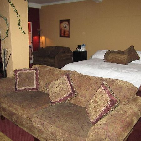 St. Regis Hotel Winnipeg Bagian luar foto
