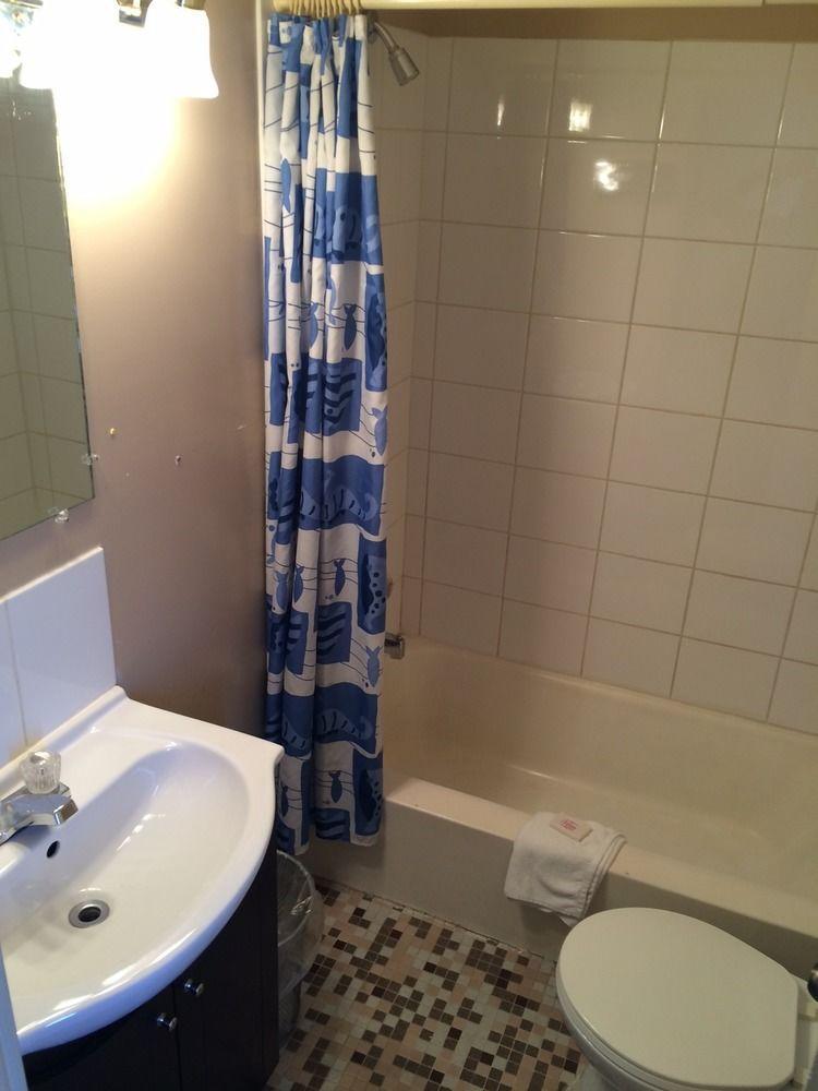 St. Regis Hotel Winnipeg Bagian luar foto
